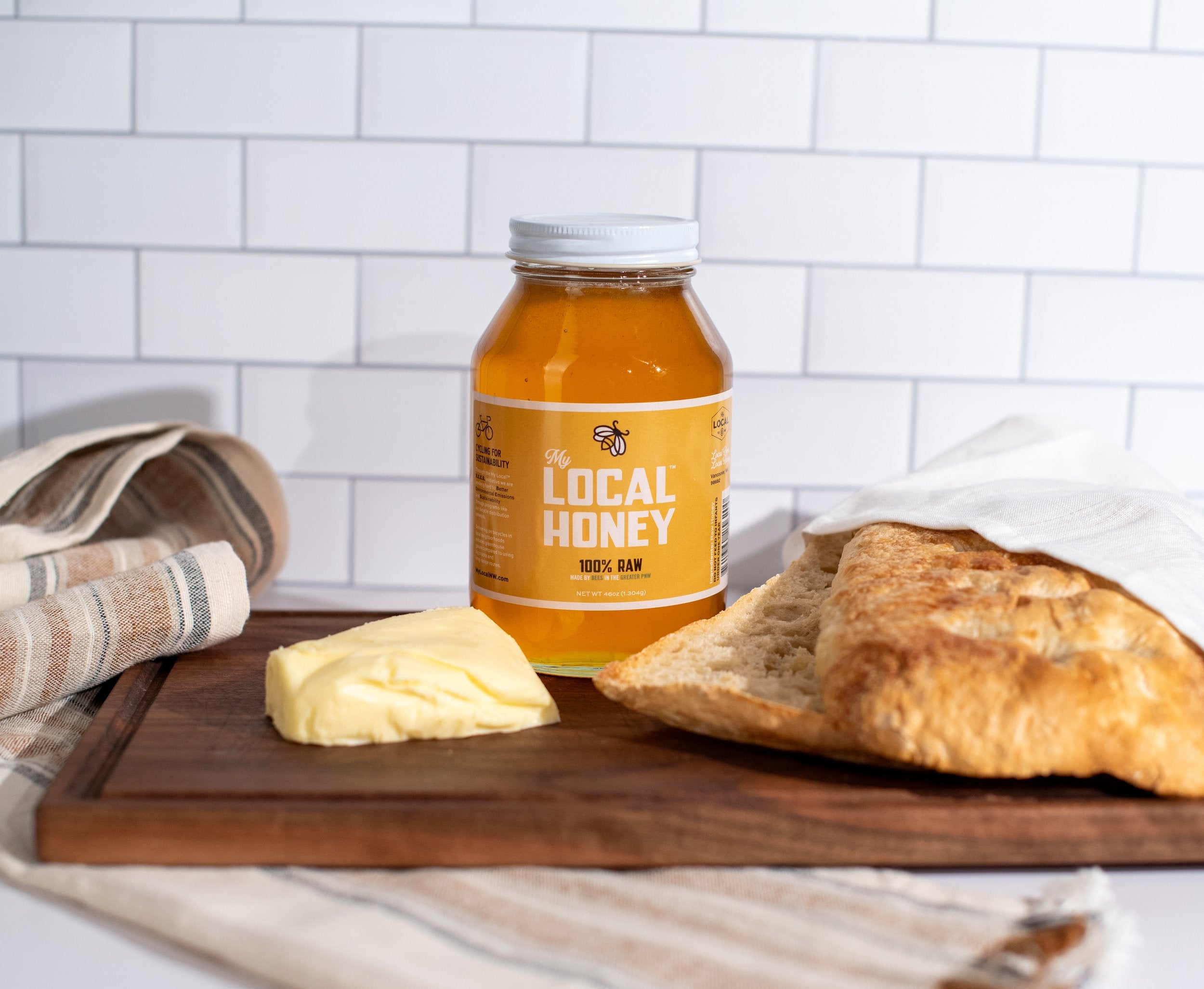 PURE & RAW
REGIONAL AMERICAN HONEY